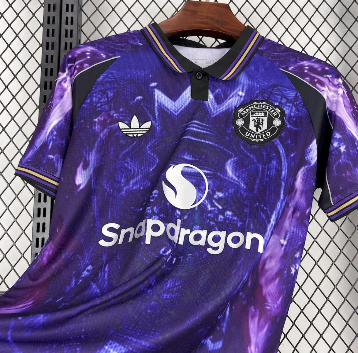 Manchester United maillot foot concept 2025/2026