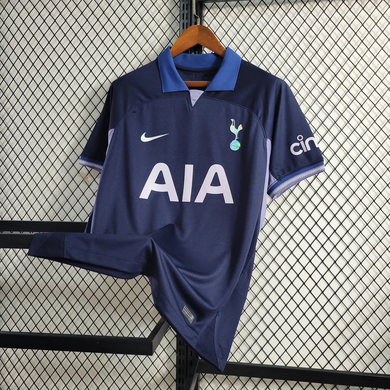 Tottenham maillot foot extérieur 2023/2024