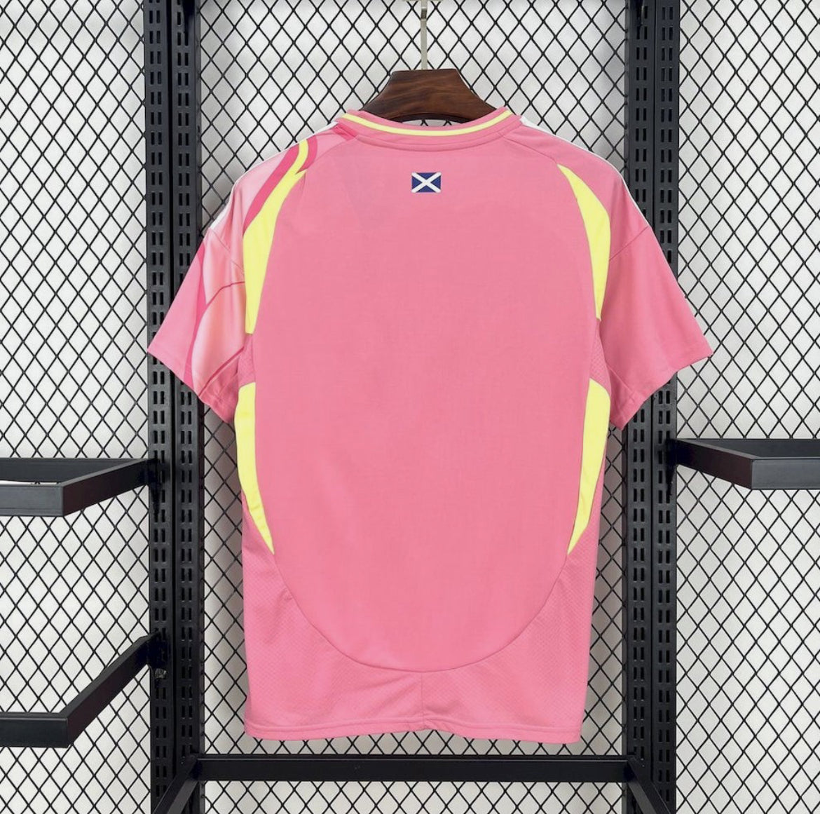 Maillot Ecosse Extèrieur Rose 2025/2026