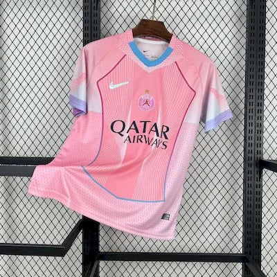 PSG Paris Saint Germain maillot foot concept rose 2025/2026