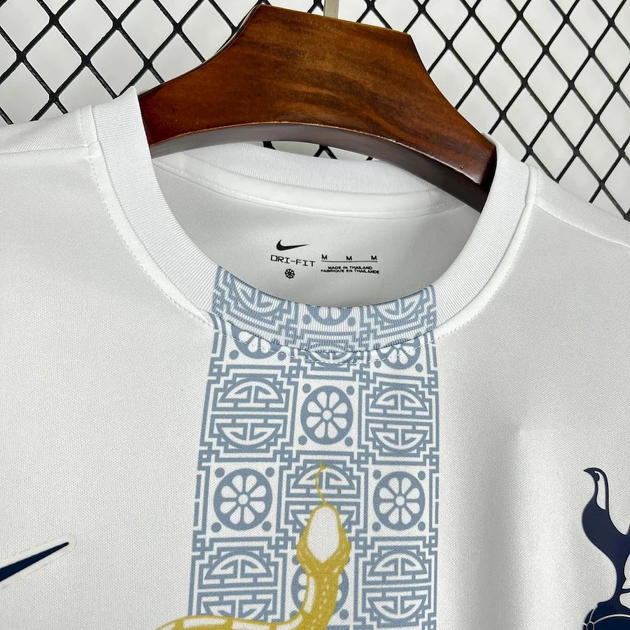 Tottenham maillot foot 2025/2026