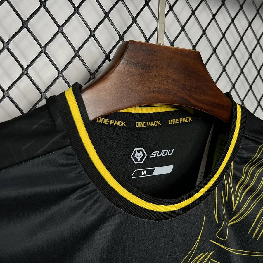 Wolverhampton maillot foot extérieur 2024/2025