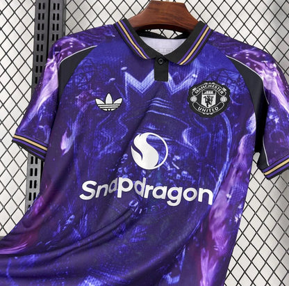 Manchester United maillot foot concept 2025/2026