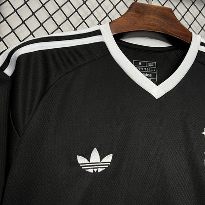 AJAX Amsterdam maillot foot entraînement 2024/2025