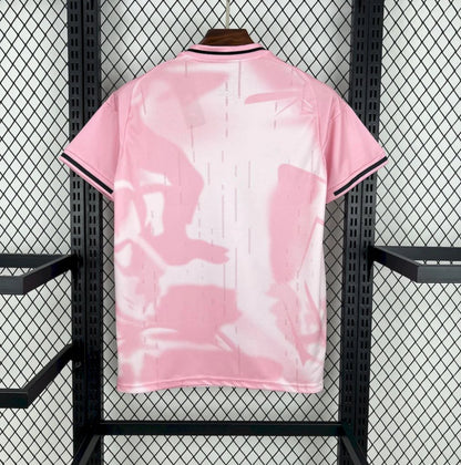 Maillot réal Madrid rose 2024/2025