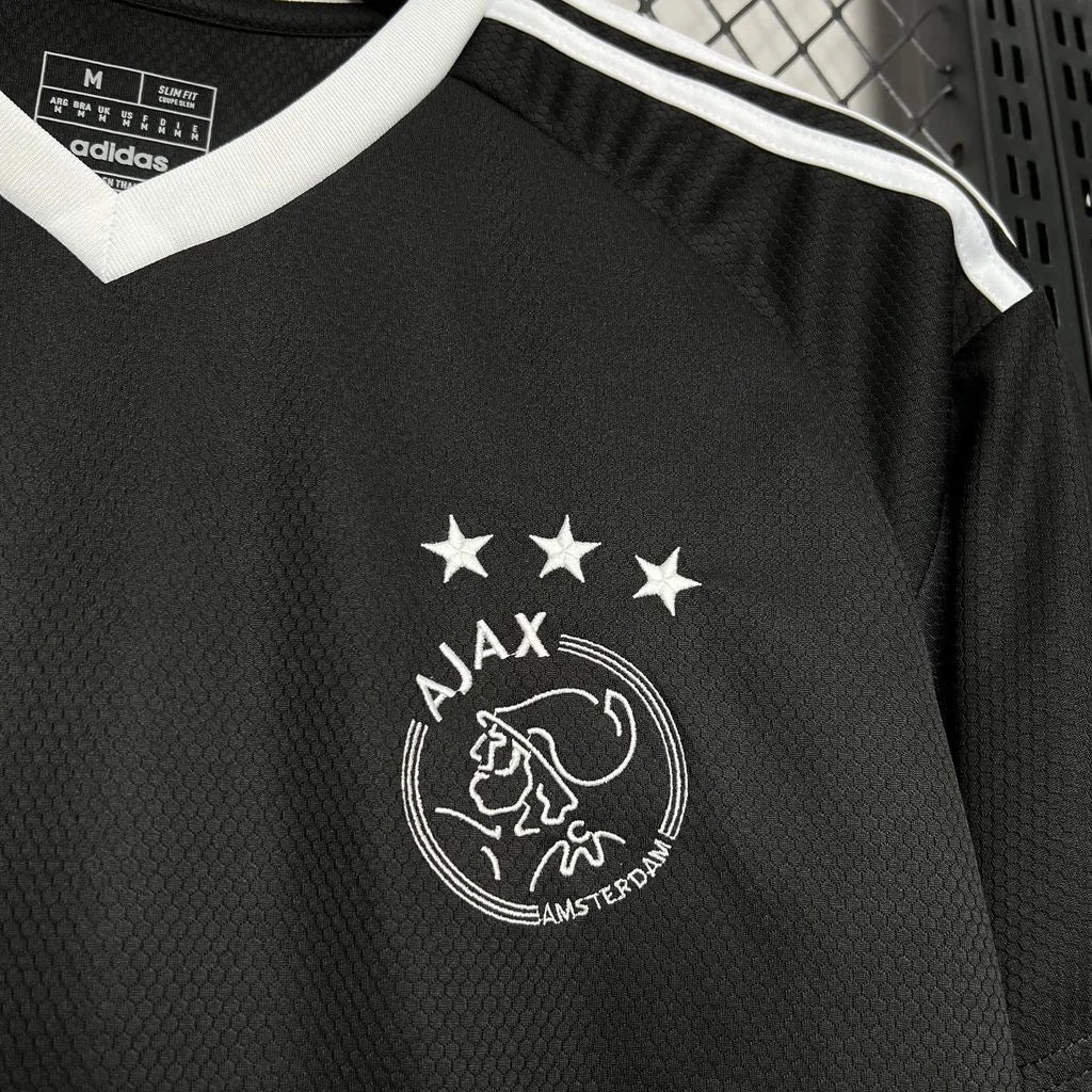 AJAX Amsterdam maillot foot entraînement 2024/2025
