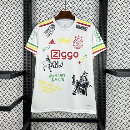Ajax Amsterdam Bob Marley maillot foot 2025/2026