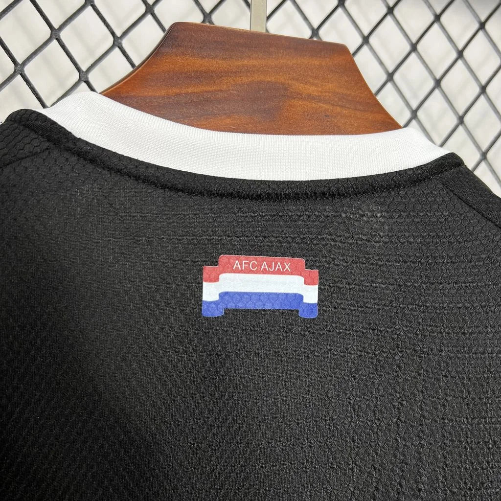 AJAX Amsterdam maillot foot entraînement 2024/2025