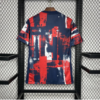 Paris Saint Germain PSG maillot foot 2024/2025 entraînement