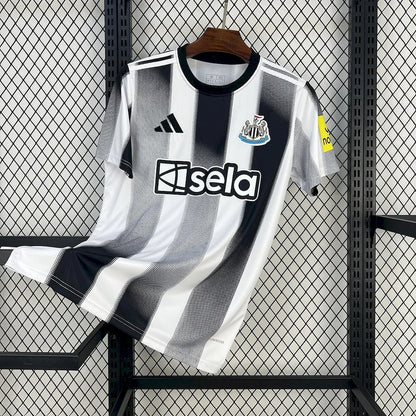 Newcastle maillot foot domicile 2025/2026