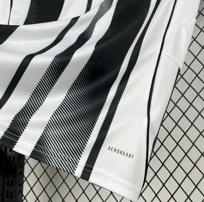 Juventus maillot foot domicile 2025/2026