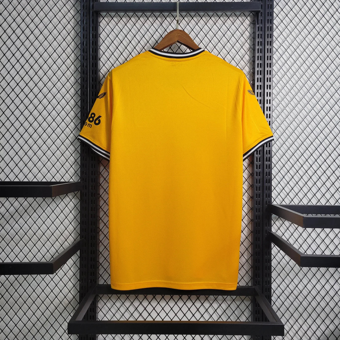 Wolverhampton maillot domicile 2023/2024