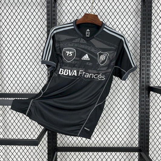 River Plater maillot foot 70ème anniversaire 2013/2014 retro