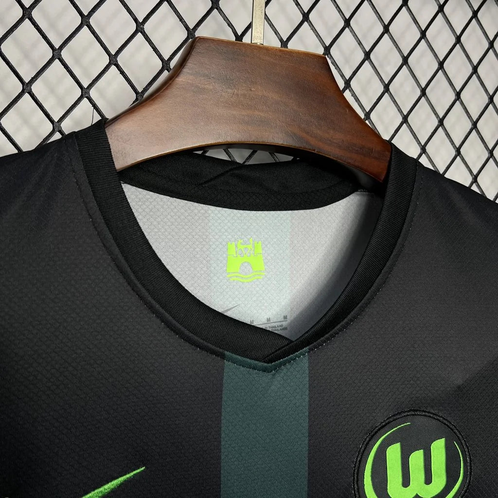 Wolfsburg Maillot foot 2024/2025 extérieur