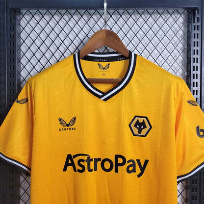 Wolverhampton maillot domicile 2023/2024