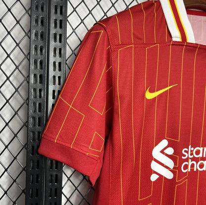 Liverpool maillot foot domicile 2024/2025