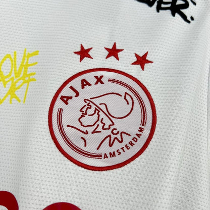 Ajax Amsterdam Bob Marley maillot foot 2025/2026