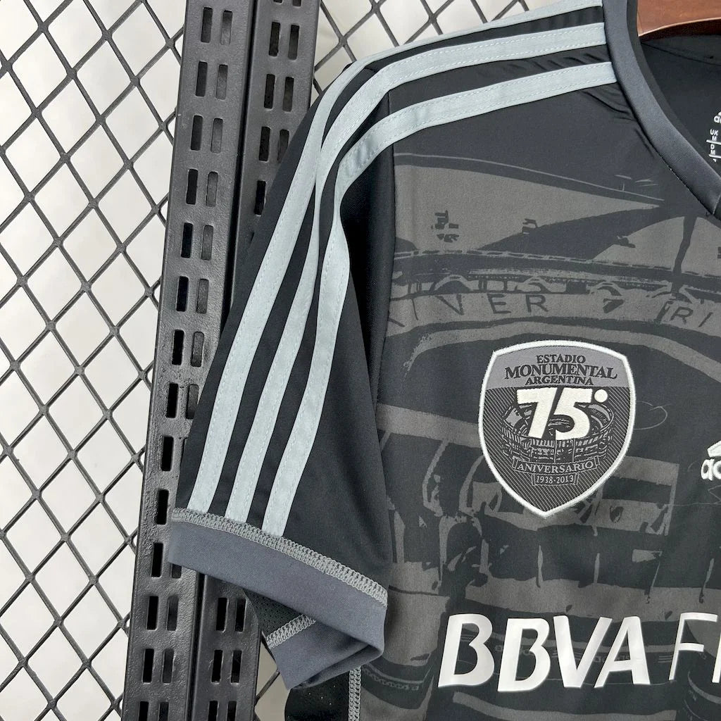River Plater maillot foot 70ème anniversaire 2013/2014 retro