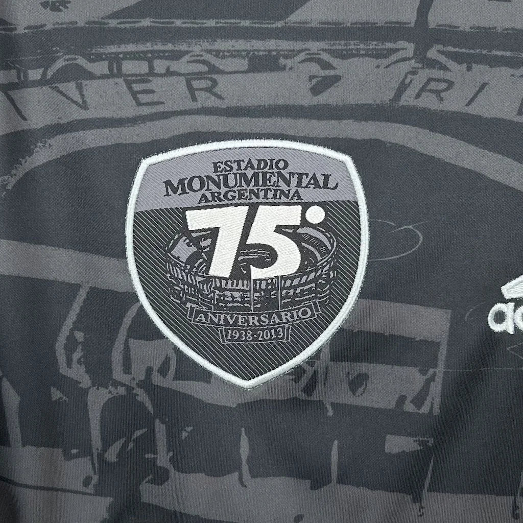 River Plater maillot foot 70ème anniversaire 2013/2014 retro